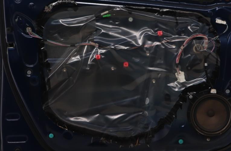 Image Custode avant gauche (porte) - TOYOTA YARIS 2