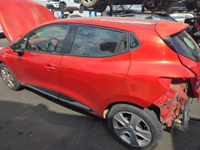 Image Poignee porte arriere droit - RENAULT CLIO 4