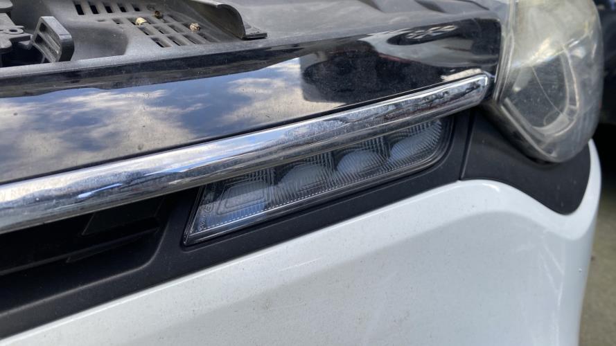 Image Feu diurne avant gauche - RENAULT CLIO 4