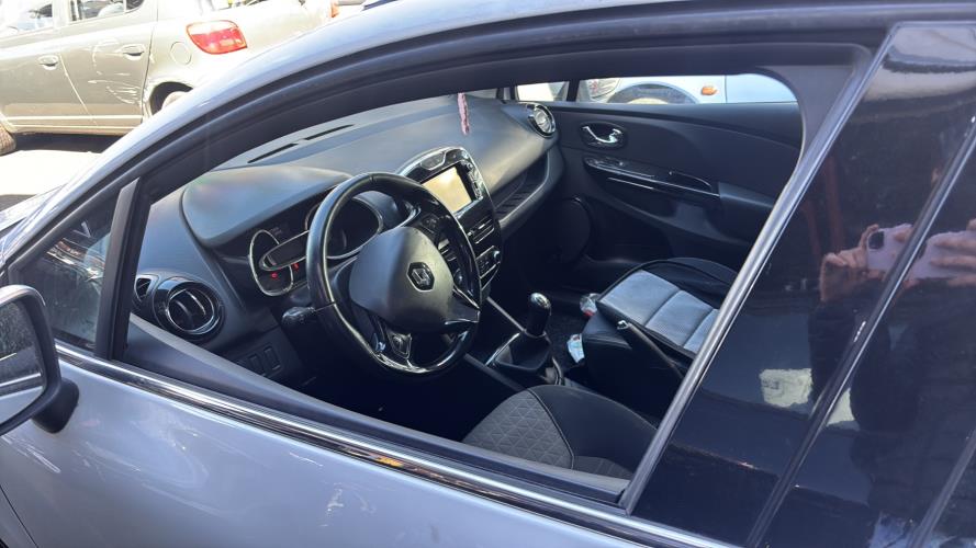 Image Vitre avant gauche - RENAULT CLIO 4