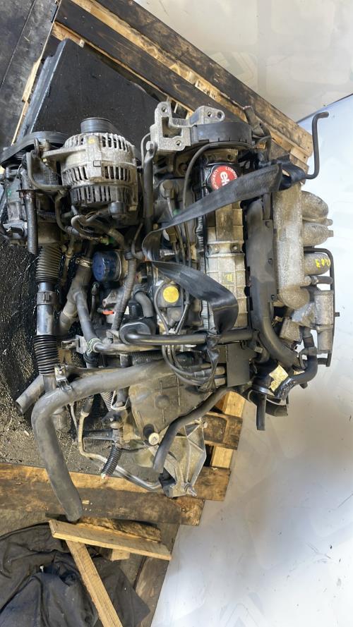 Image Moteur - RENAULT LAGUNA 1