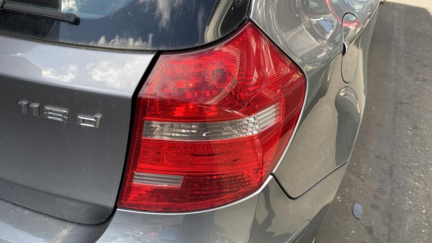 Image Feu arriere principal droit (feux) - BMW SERIE 1 E81