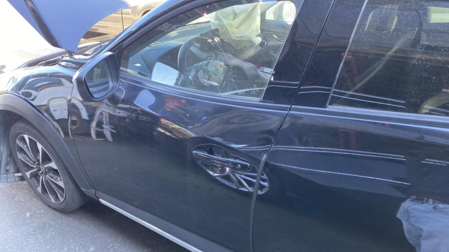 Image Porte avant gauche - MAZDA CX3