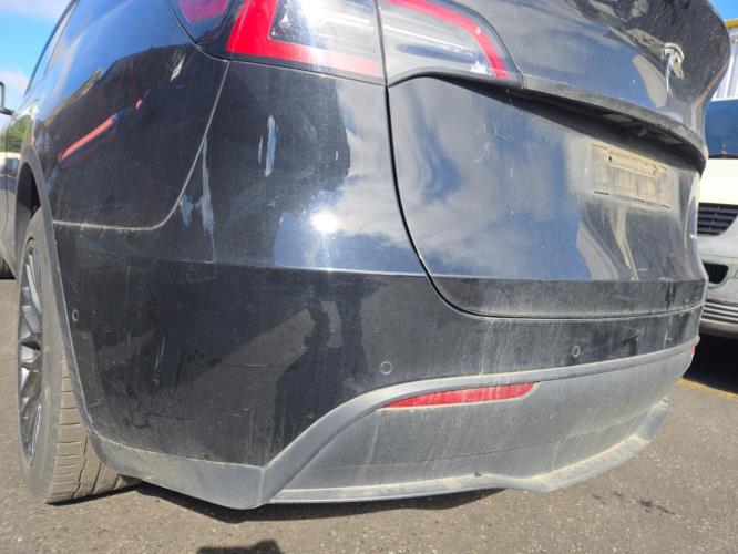 Image Pare choc arriere - TESLA MODEL Y 5YJY 1