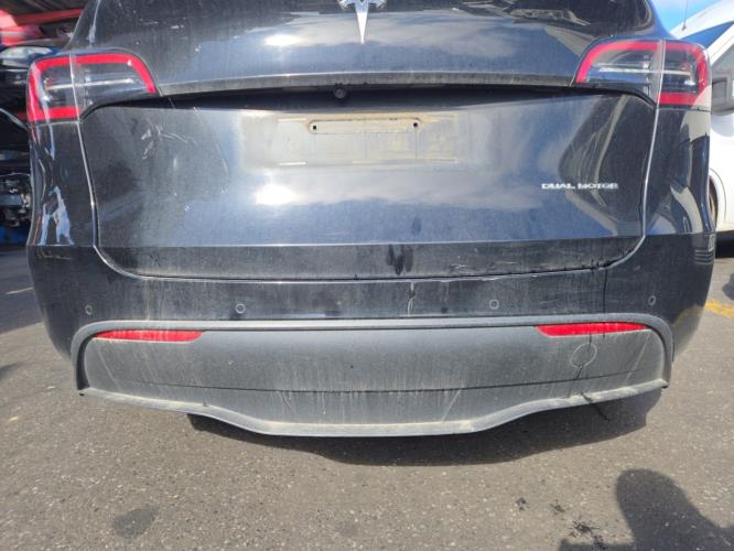 Image Pare choc arriere - TESLA MODEL Y 5YJY 1