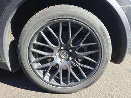 Pièce Auto