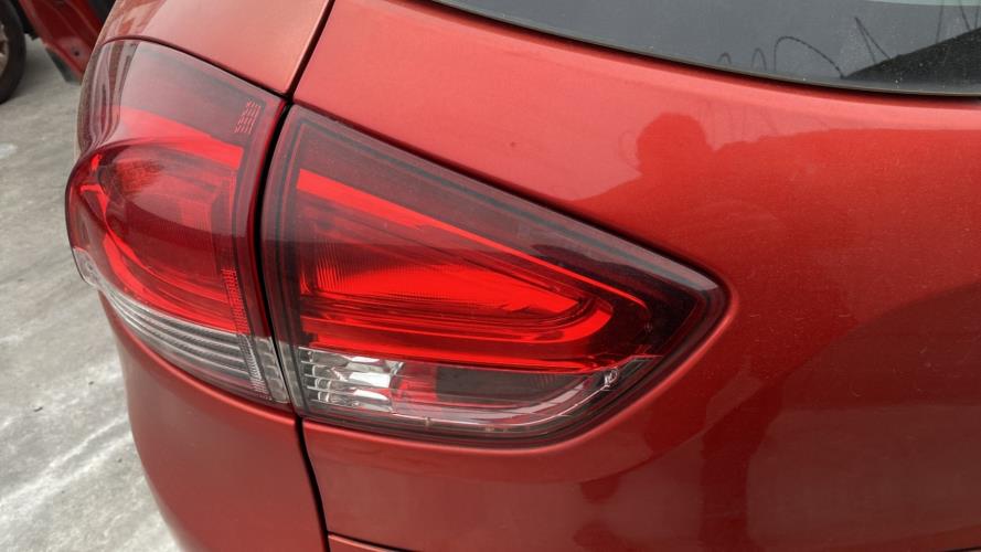 Image Feu arriere secondaire gauche (feux) - RENAULT CLIO 4