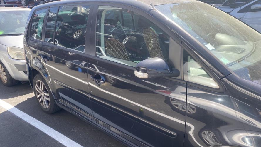Image Porte avant droit - VOLKSWAGEN TOURAN 1