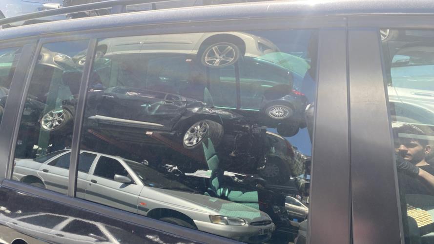 Image Porte arriere droit - VOLKSWAGEN TOURAN 1