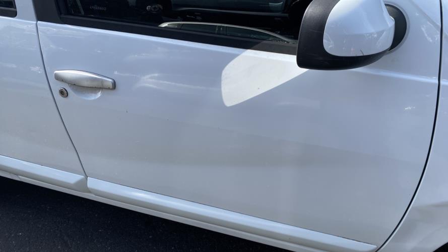 Image Porte avant droit - DACIA SANDERO 1