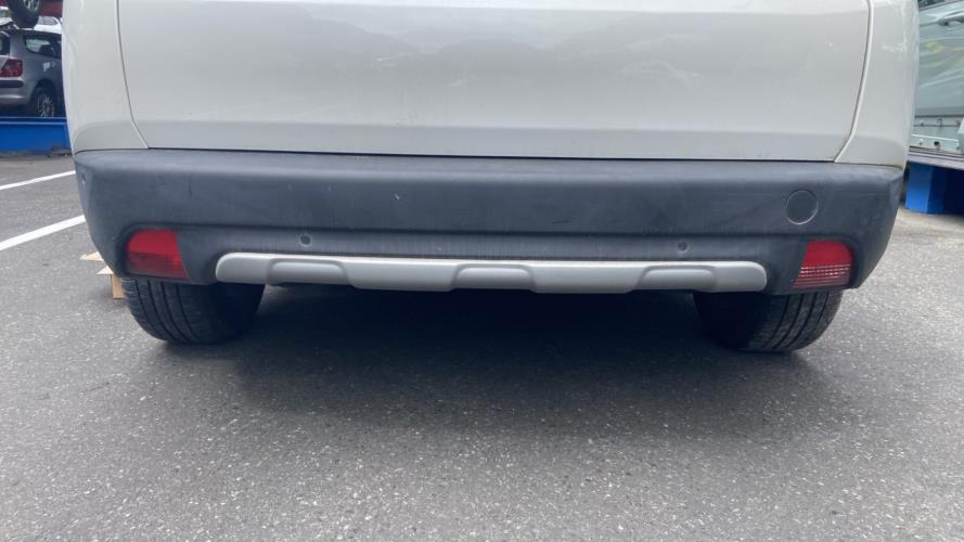 Image Pare choc arriere - PEUGEOT 2008 1