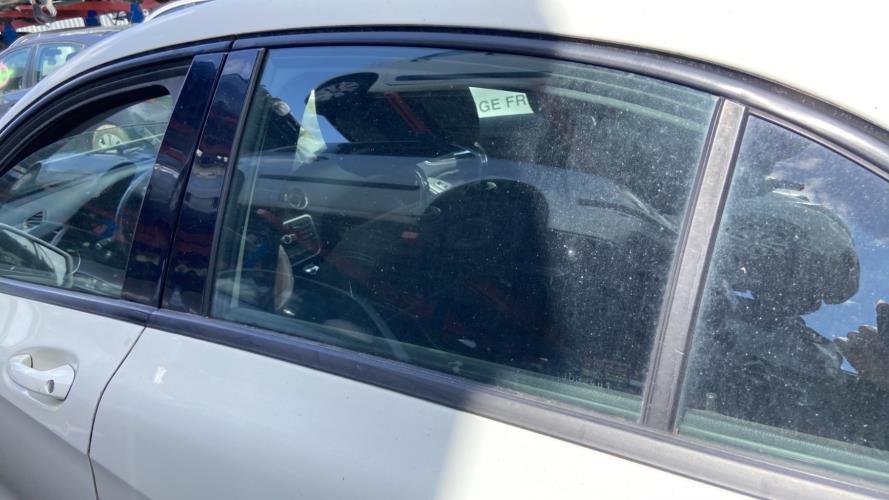 Image Vitre arriere gauche - MERCEDES CLASSE A 176