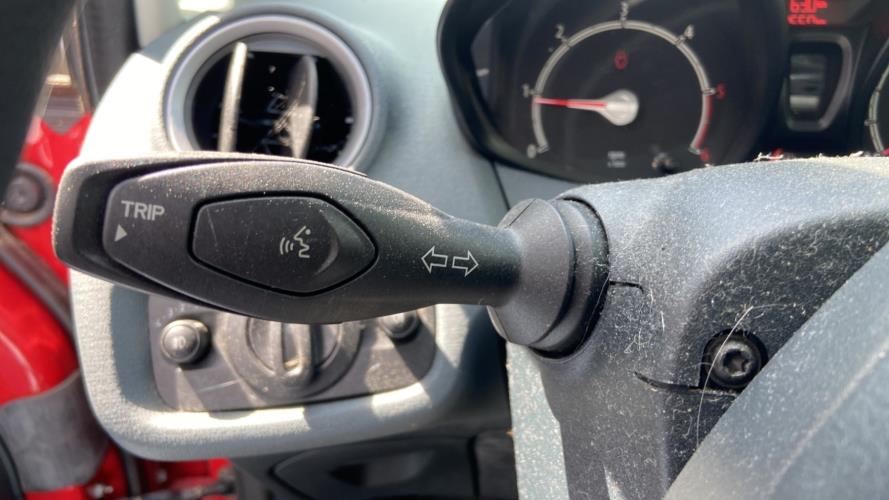 Image Com (Bloc Contacteur Tournant+Commodo Essuie Glace+Commodo Phare) - FORD FIESTA 6
