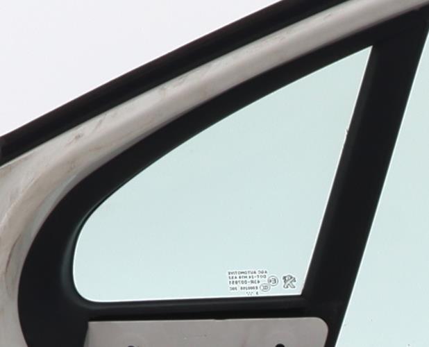 Image Leve vitre electrique avant droit - PEUGEOT 208 1