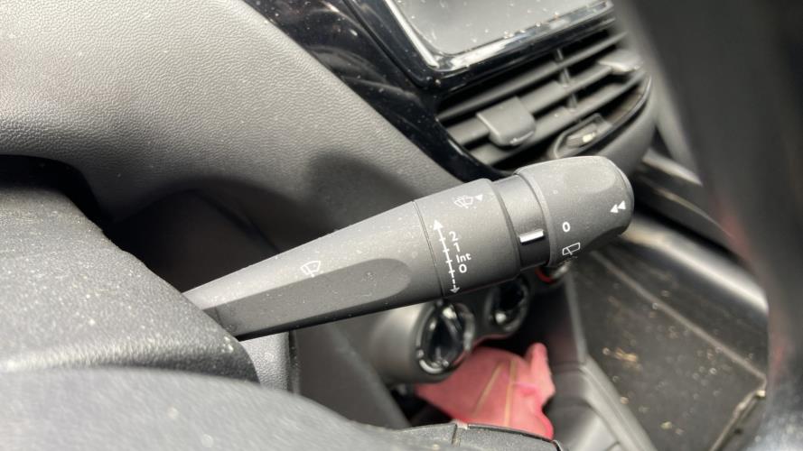 Image Com (Bloc Contacteur Tournant+Commodo Essuie Glace+Commodo Phare) - PEUGEOT 208 1