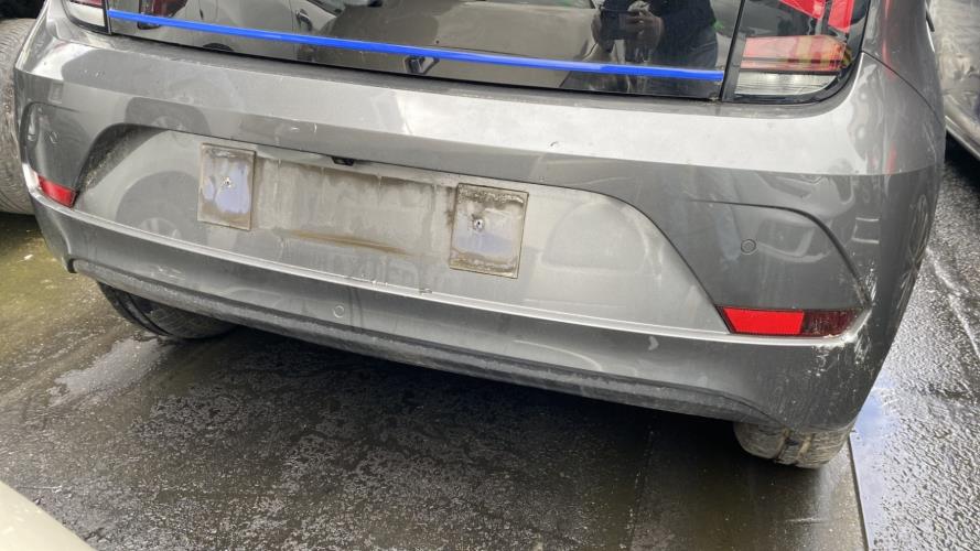 Image Pare choc arriere - VOLKSWAGEN UP