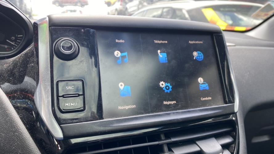 Image GPS - PEUGEOT 208 1