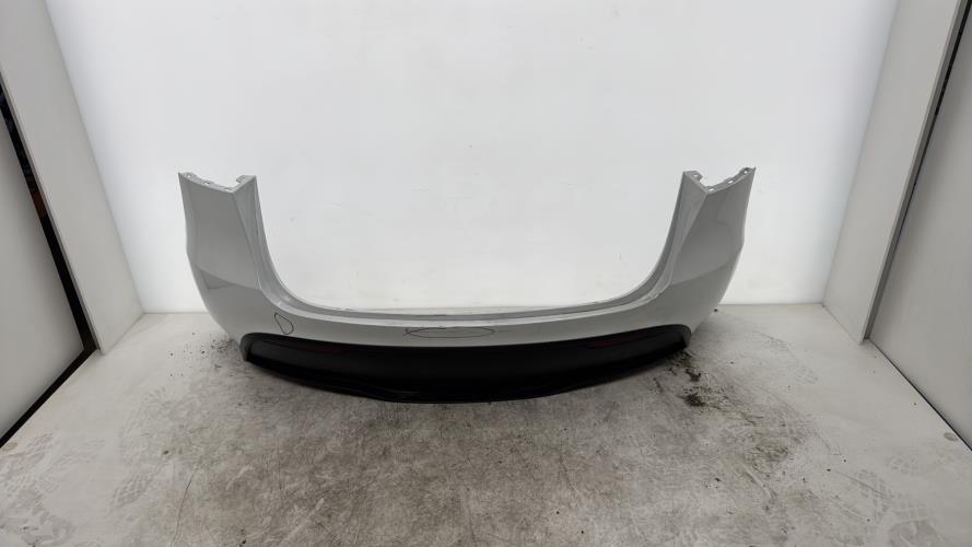 Image Pare choc arriere - TESLA MODEL Y
