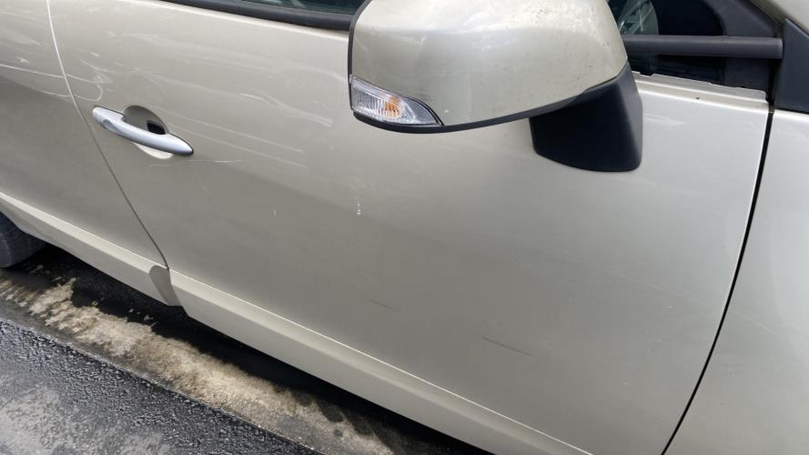 Image Porte avant droit - RENAULT SCENIC 3