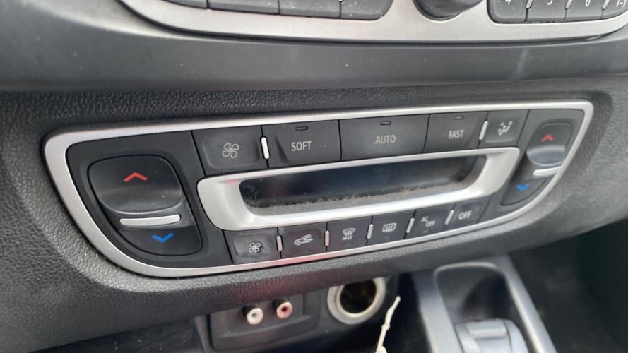 Image Commande chauffage - RENAULT SCENIC 3