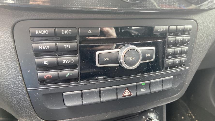 Image Autoradio d'origine - MERCEDES CLASSE B 246