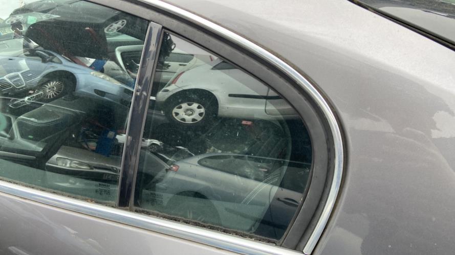 Image Custode arriere gauche (porte) - RENAULT LAGUNA 3