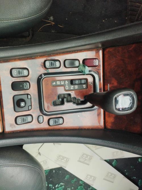 Image Leve vitre electrique avant droit - MERCEDES CLASSE CLK 208