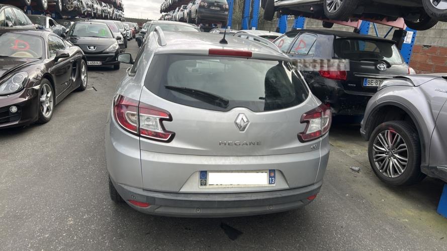 Image Pare choc arriere - RENAULT MEGANE 3