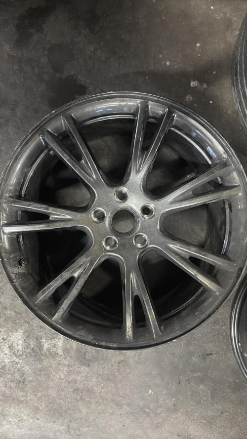 Image Jeu de 4 jantes  - TESLA MODEL 3 5YJ3