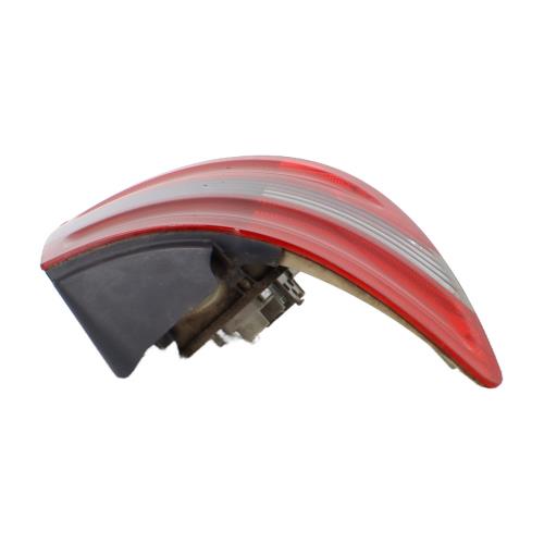 Image Feu arriere principal gauche (feux) - MERCEDES CLASSE B 245