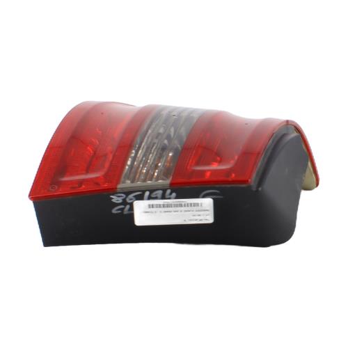 Image Feu arriere principal gauche (feux) - MERCEDES CLASSE B 245