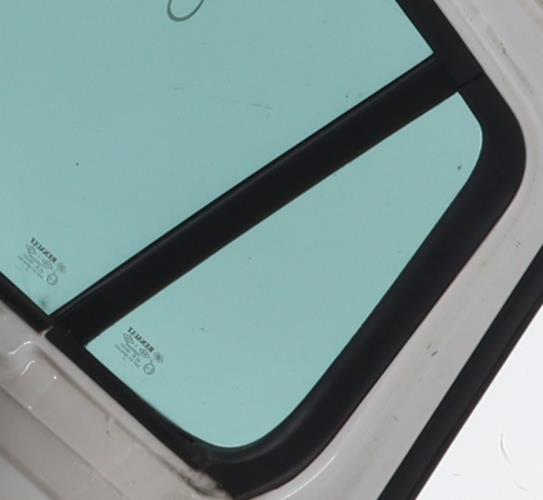 Image Custode arriere droit (porte) - RENAULT CLIO 3