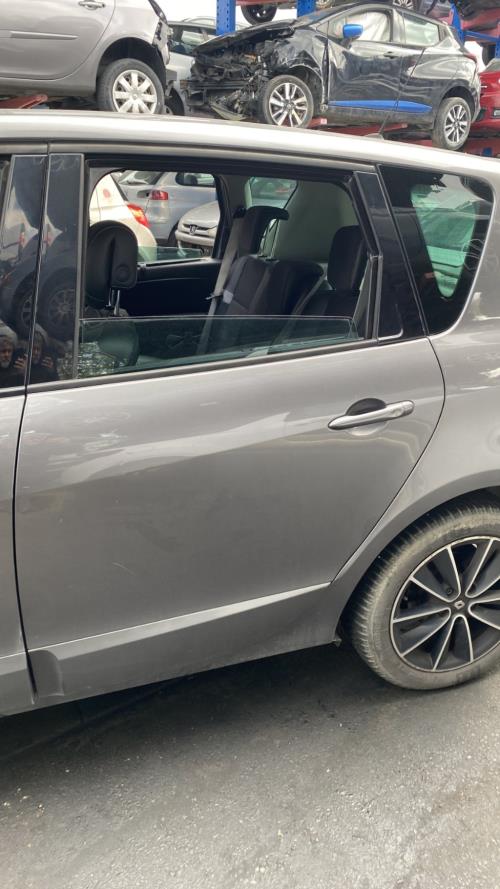Image Porte arriere gauche - RENAULT SCENIC 3