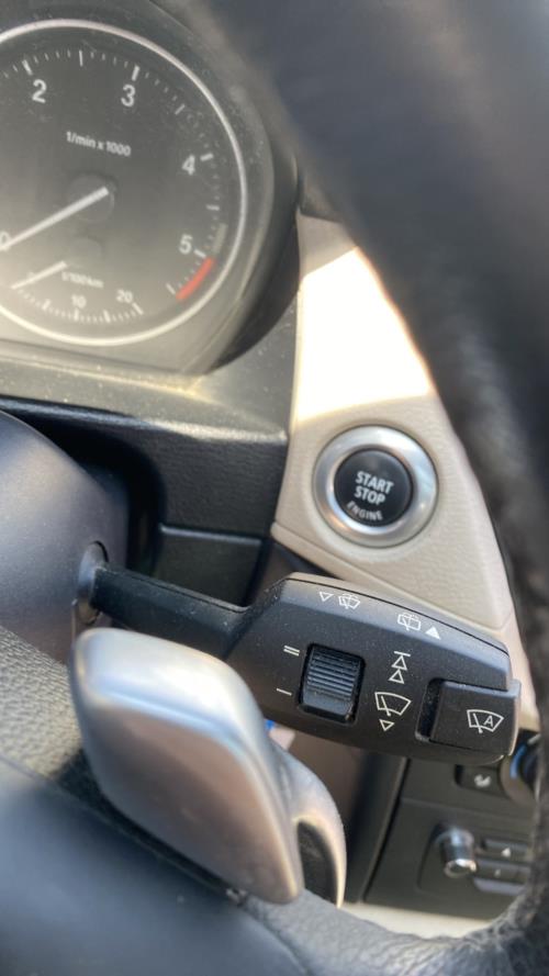 Image Com (Bloc Contacteur Tournant+Commodo Essuie Glace+Commodo Phare) - BMW X1 E84