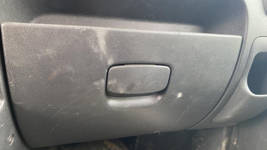 Image Boite a gants - NISSAN NV400