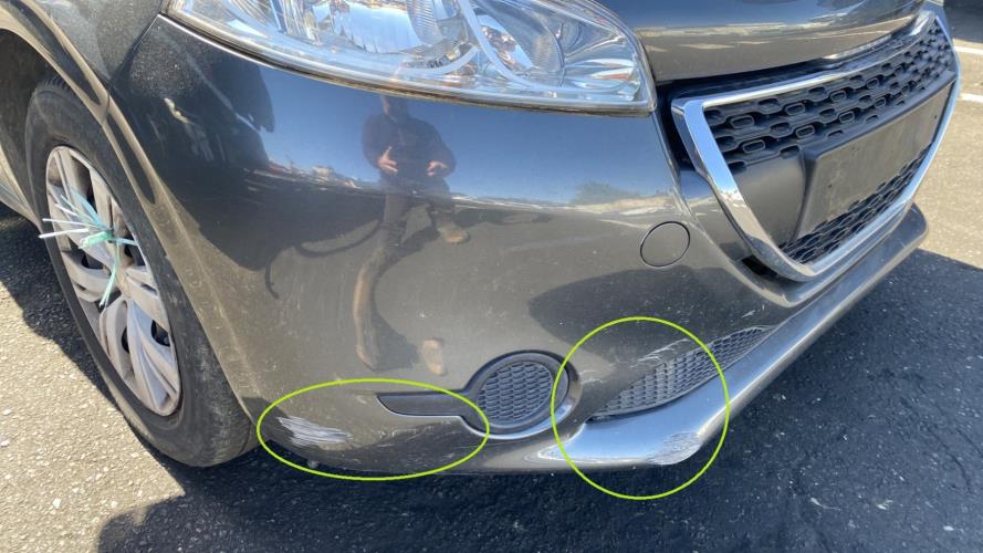 Image Pare choc avant - PEUGEOT 208 1