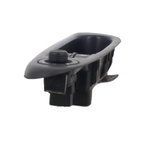 Image Interrupteur de leve vitre avant gauche - RENAULT CLIO 2