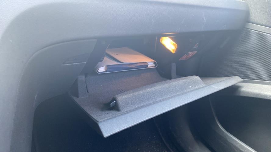 Image Boite a gants - PEUGEOT 508 1 SW