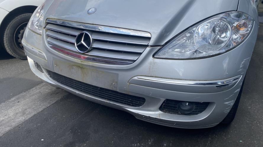 Image Anti brouillard gauche (feux) - MERCEDES CLASSE A 169