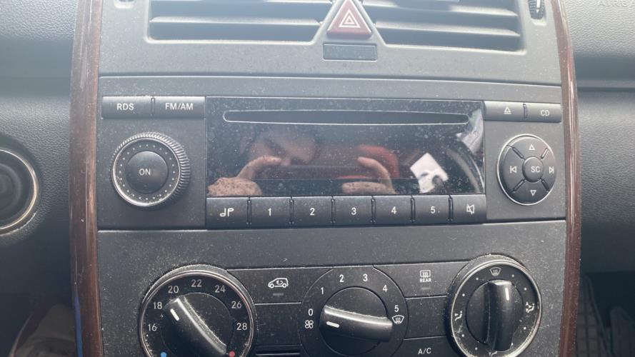 Image Autoradio d'origine - MERCEDES CLASSE A 169
