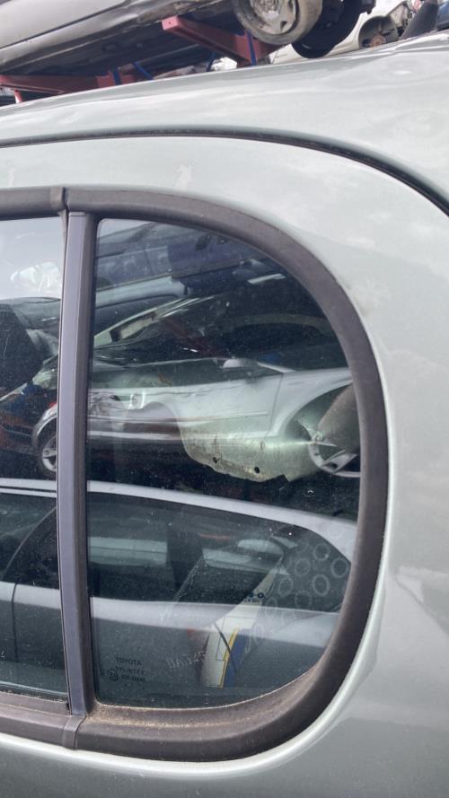 Image Custode arriere gauche (porte) - TOYOTA YARIS 1