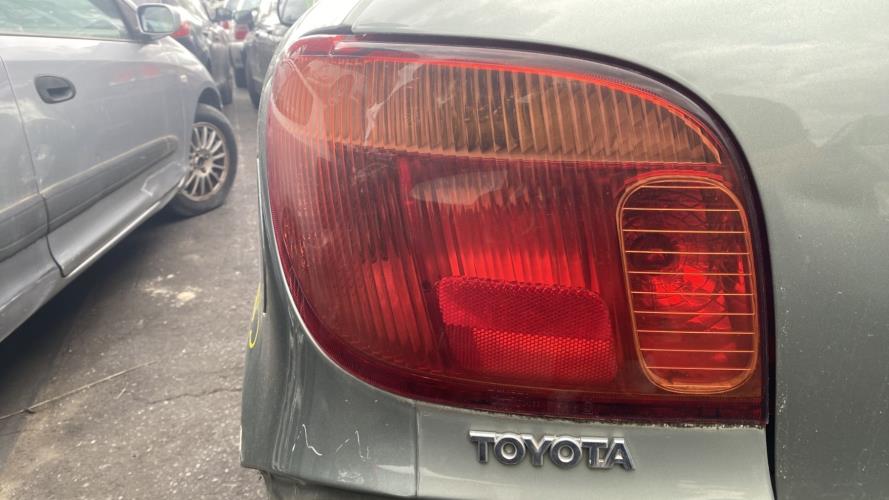 Image Feu arriere principal gauche (feux) - TOYOTA YARIS 1