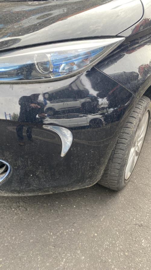 Image Pare choc avant - RENAULT ZOE 1