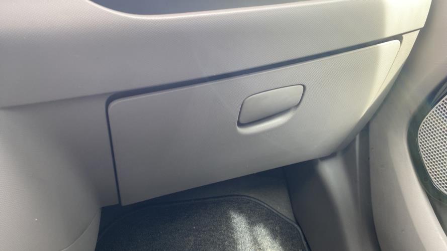 Image Boite a gants - RENAULT ZOE 1
