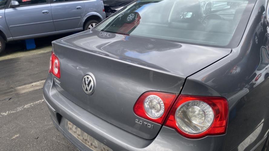 Image Feu arriere principal droit (feux) - VOLKSWAGEN PASSAT 5