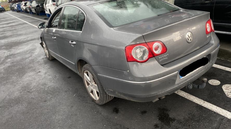 Image Feu arriere secondaire gauche (feux) - VOLKSWAGEN PASSAT 5