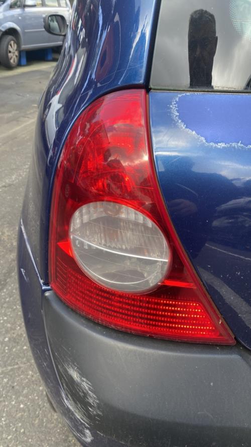 Image Feu arriere principal gauche (feux) - RENAULT CLIO 2