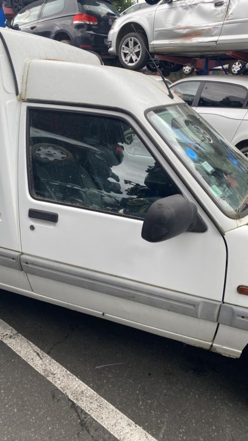Image Porte avant droit - RENAULT EXPRESS