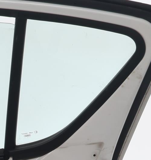 Image Porte arriere droit - SUZUKI SPLASH