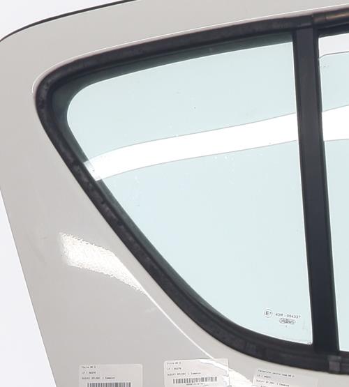 Image Porte arriere droit - SUZUKI SPLASH